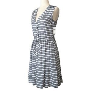NWT GAP 100% Cotton Sleeveless Striped Dress - Size 0 - Gray, White